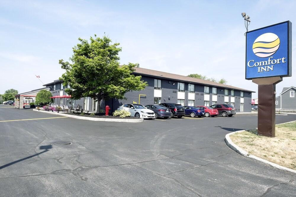 Comfort Inn Belleville Buitenkant foto