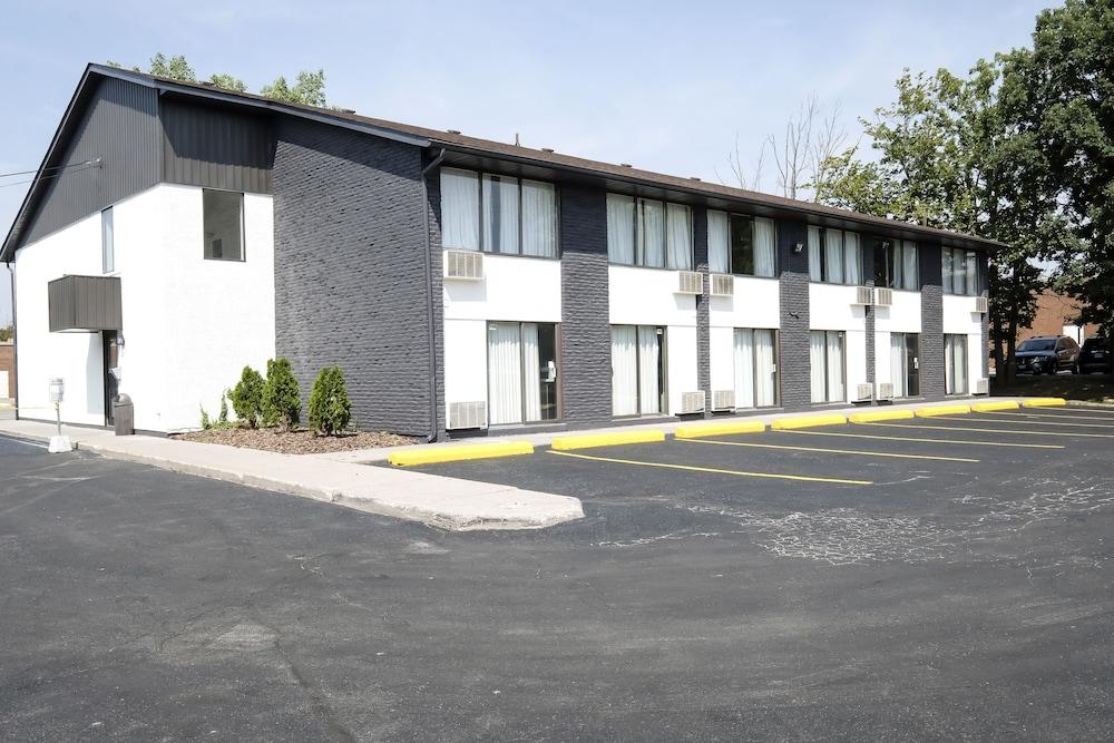 Comfort Inn Belleville Buitenkant foto