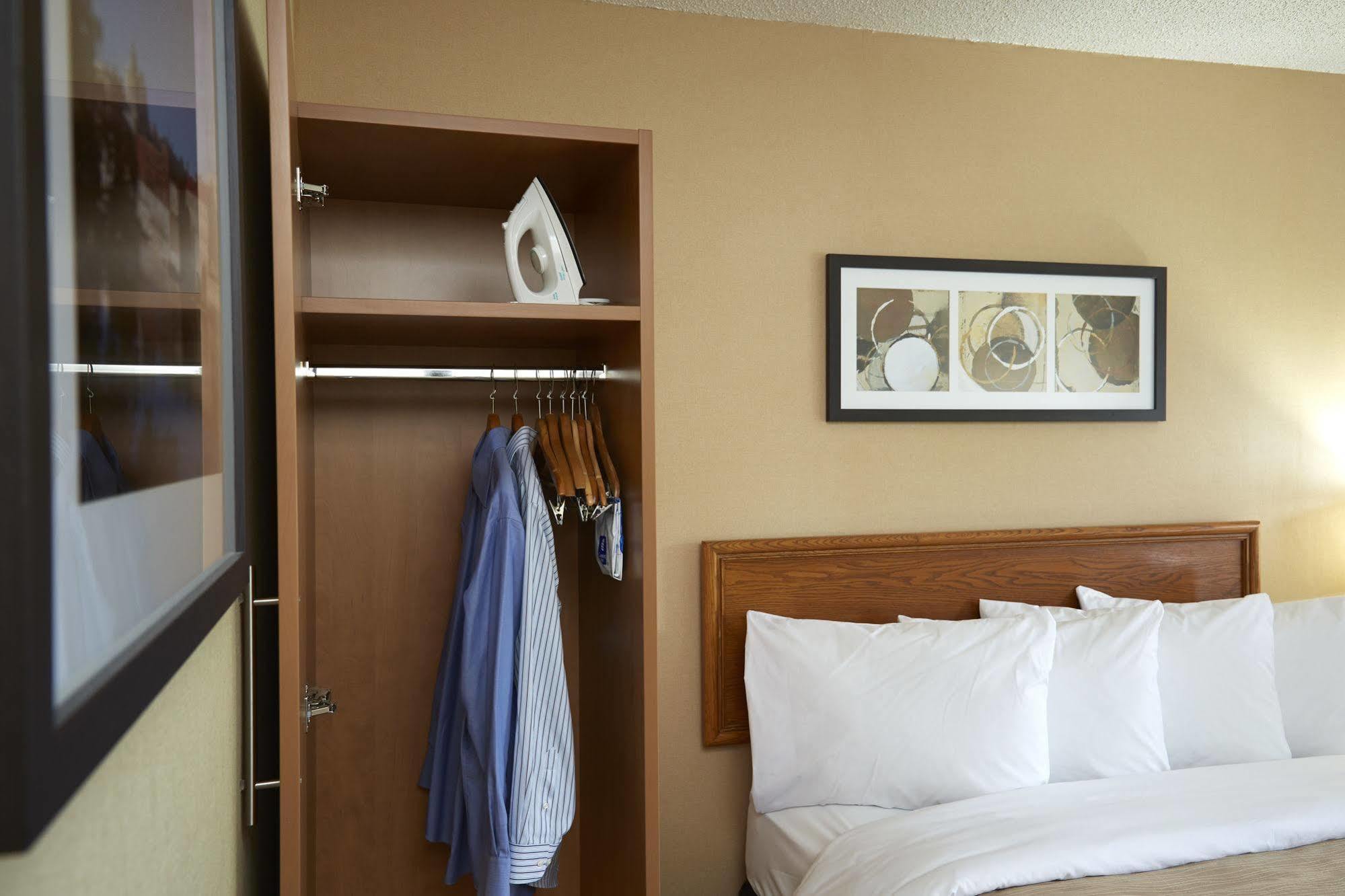 Comfort Inn Belleville Buitenkant foto