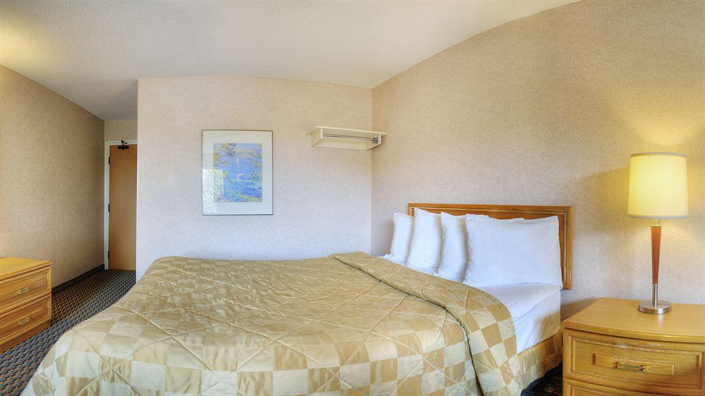 Comfort Inn Belleville Buitenkant foto